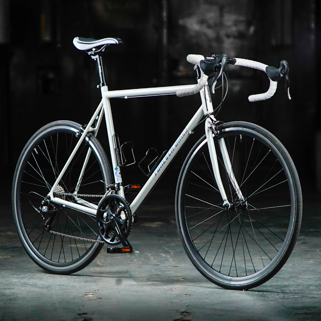 Classic S Blanca 8 velocidades Shimano Forever Bikes